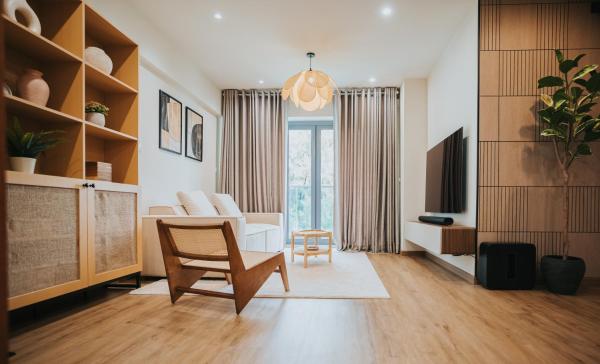 Premium Hulhumale Sanctuary - 2BR Beach View Apartment, Male