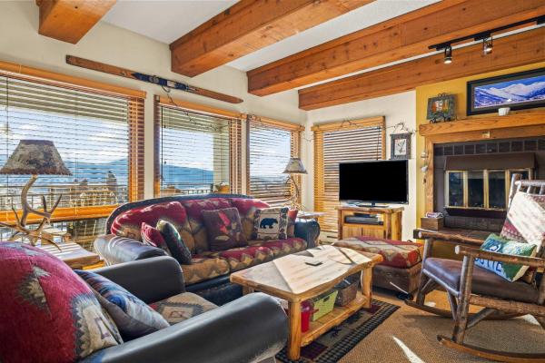 Great For Families 3 Bed 3 Bath Plaza Condo - Crested Butte, CO