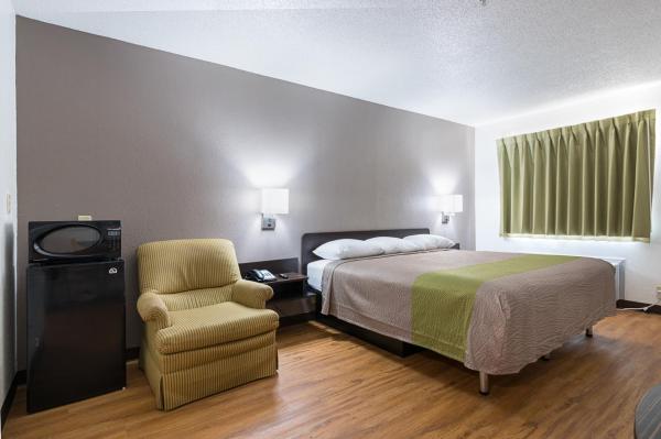 A la foto es mostra l'objecte Motel 6-New Iberia, LA situat a la ciutat de Cypremort.