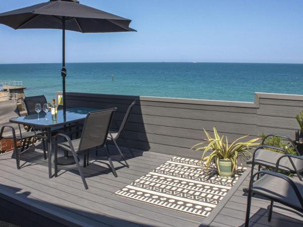 Stones Throw Cottage - Sheringham