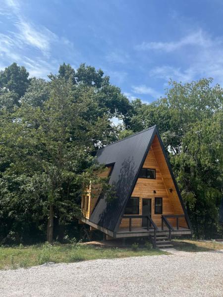 Post Oak Perch-cozy Forest A-frame Near Bentonville - Rogers, AR
