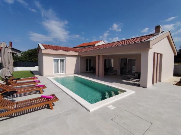 Villa Majori - Zara