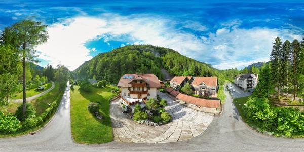 Apartma In Bungalov Jezerci - Kranjska Gora