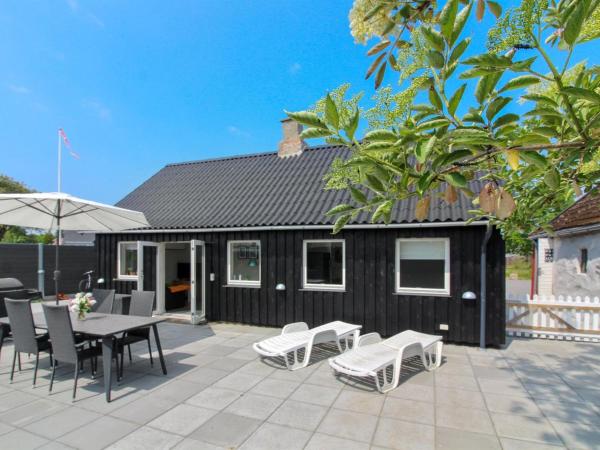 Apartment Brawith - 250m from the sea by Interhome, Neksø