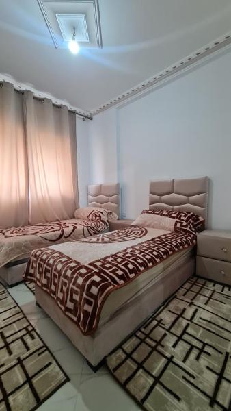 Apartment Close To All Amenities - 탠지어