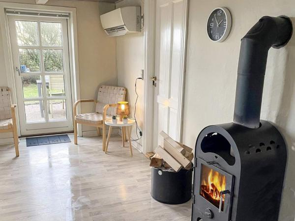 Na foto é possível ver o objeto 4 person holiday home in Lemvig-By Traum localizado na cidade de Trans.