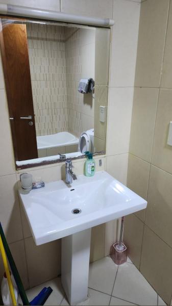 Bilde 3: studio at prime location in ajman near beach