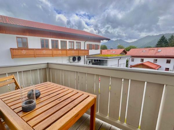 Ferienwohnung "Aschbergblick" - Edel Wohnen Im Ortskern Schliersee - Schliersee