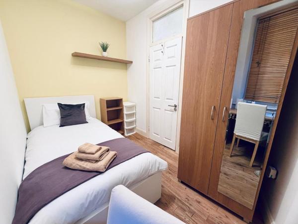 Efficient Single, Quiet Workspace & Central - Fulham