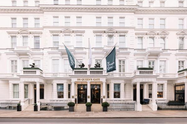 100 Queen's Gate Hotel London Kensington, Curio Collection by Hilton, London