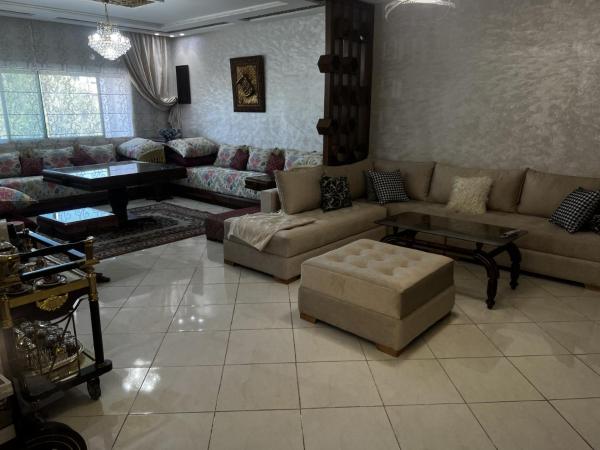 A la foto es mostra l'objecte Beautiful large apartment situat a la ciutat de Fes.