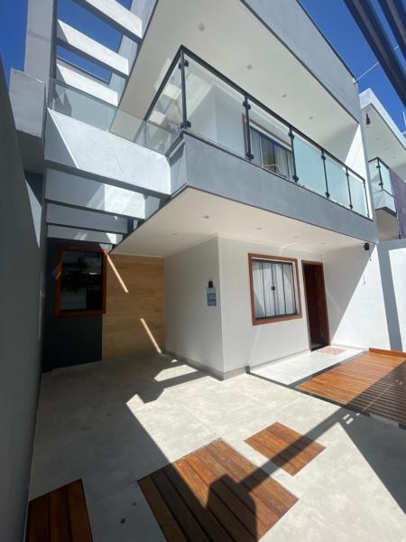 Casa Moderna En Tucuns 450 Mts Do Mar - 