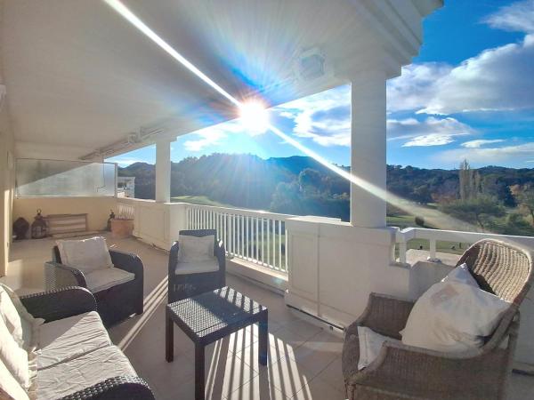 2p Lumineux Avec Grande Terrasse, Vue Sur Le Golf - Mandelieu-La Napoule
