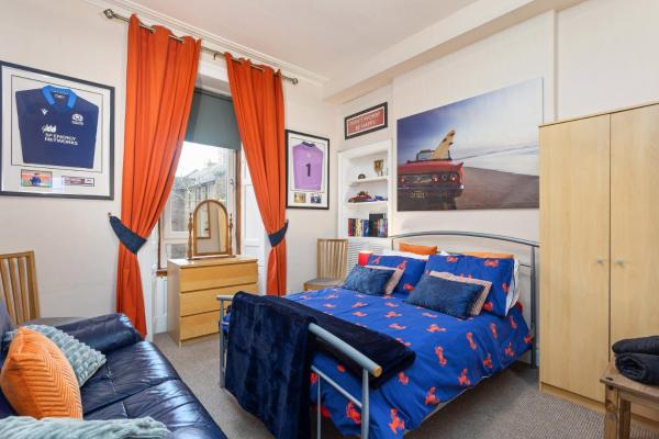 Spacious And Central City Apartment - Edinburgh
