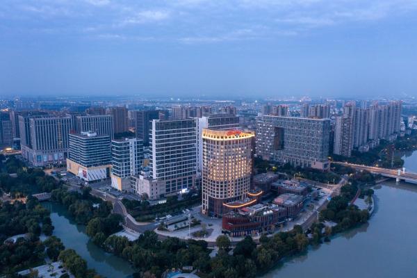 嘉兴运河希尔顿欢朋酒店 - Jiaxing