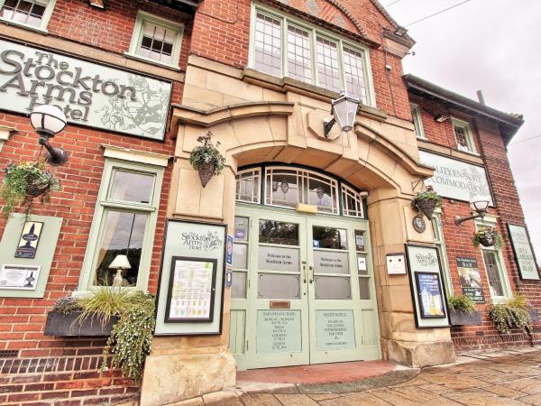 På billedet ses objektet The Stockton Arms beliggende i byen Elton.