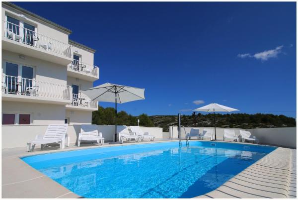 Apartment Zeljko - Primošten