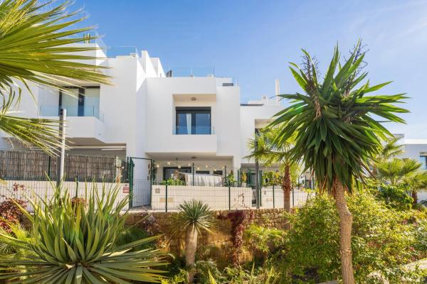 Luxury Townhouse With Stunning Sea & Mountain Views - Fuengirola