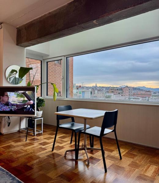 Peaceful 2 Br Apt & Cityview Close To Iconic Sites - 사직동