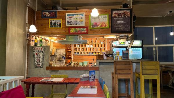På billedet ses objektet Shelter Hostel Malang beliggende i byen Malang.