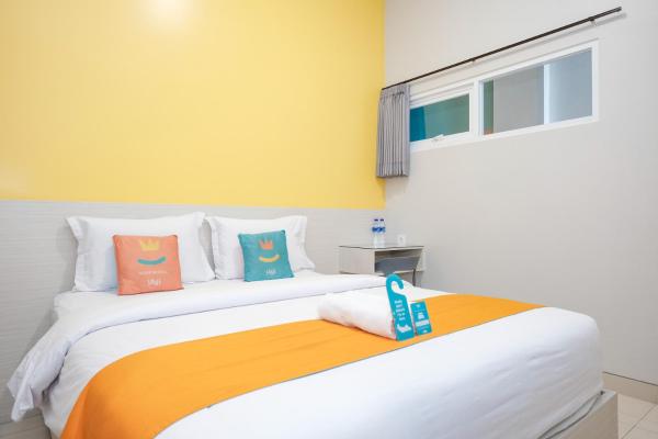 Sans Stay Olive Tree Surabaya - Surabaya