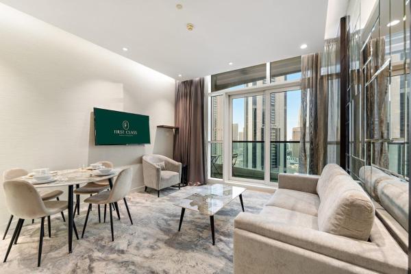 Na fotografii je vidět objekt FIRST CLASS 2BR Vibrant Next to Dubai Mall nacházející se ve městě Dubaj.