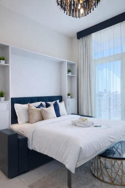 A la foto es mostra l'objecte Chic Studio near Miracle Garden & GlobalVillage situat a la ciutat de Dubai.