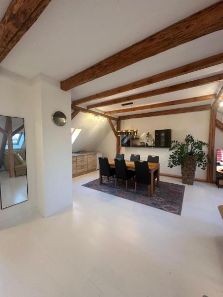 På billedet ses objektet Gemütliche Wohnung in Burg beliggende i byen Möser.