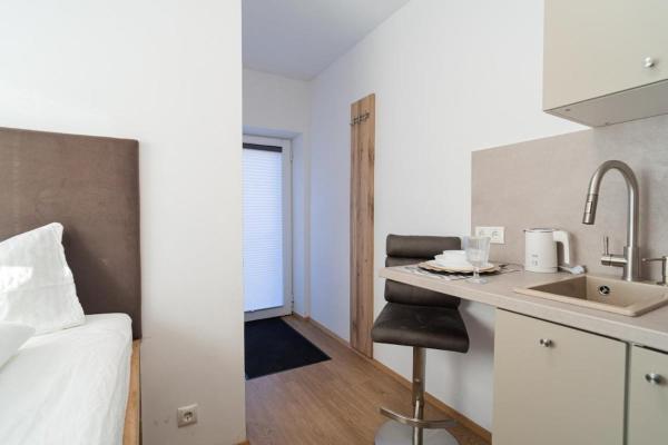 Bild 2: Tiny Studio Rum - Innsbruck