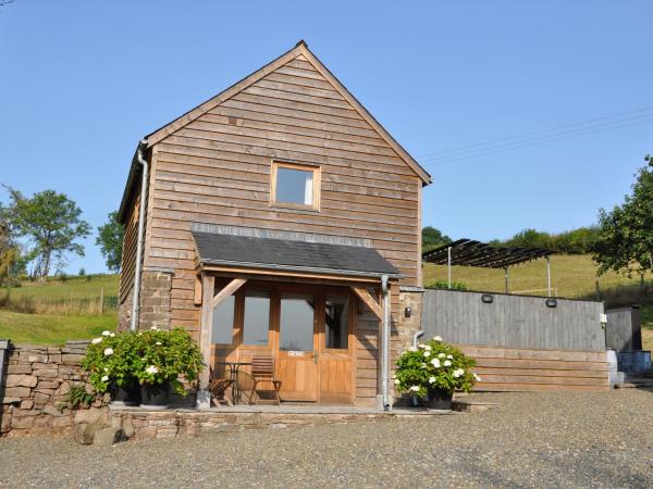 Rockhill Farm Hay Barn - Shropshire