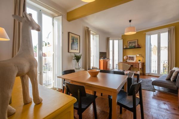 Family Central Lisbon Apartment Near Metro Sleeps 8 - Alfama