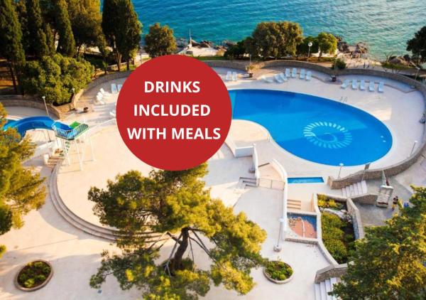 A la foto es mostra l'objecte Hotel Dražica - Hotel Resort Dražica situat a la ciutat de Krk.
