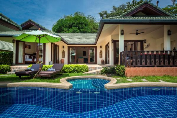 Na fotografii je vidět objekt Idyllic Samui Beach Villa Resort nacházející se ve městě Choeng Mon pláž.