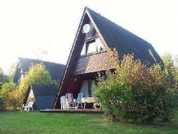 Holiday Home Spitzdachferienhaus Mit Schwedenofen Und Garten By Interhome - Ostsee