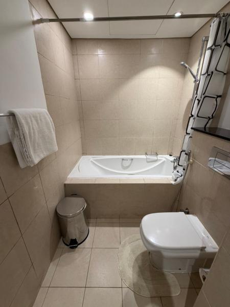 Foto 2: Cozy Studio in Downtown, Short walk to Burj Khalifa