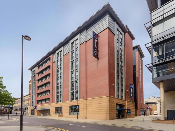 Travelodge Sheffield Central - Derbyshire