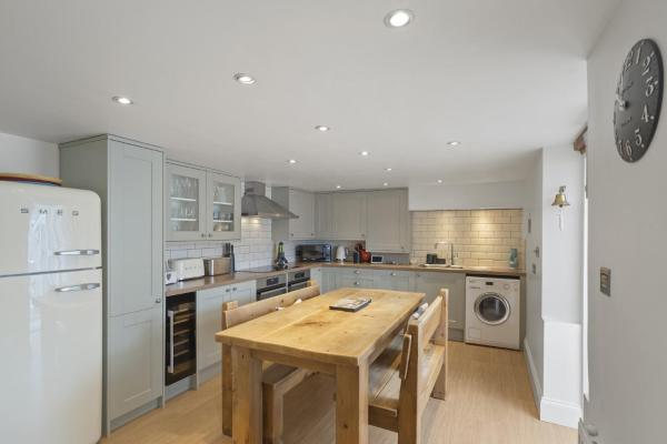 Modern Townhouse With Private Parking Dartmouth - Brixham