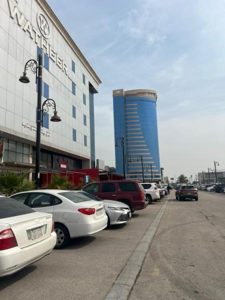 På billedet ses objektet Hayat Watheer for serviced Apartment beliggende i byen Dammam.