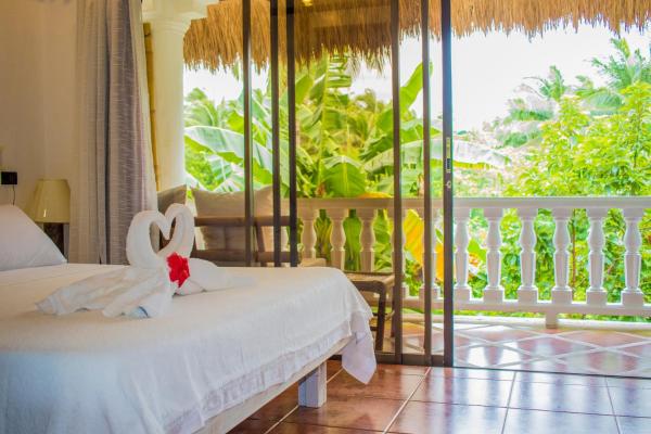 Na fotografii je vidět objekt Lanterna Hotel Boracay nacházející se ve městě Boracay.