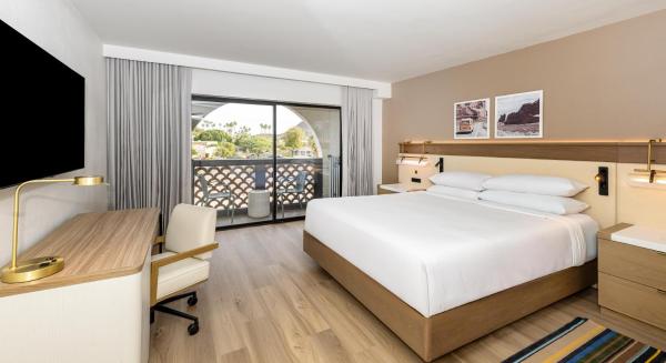A la foto es mostra l'objecte Hilton Phoenix Resort at the Peak situat a la ciutat de Phoenix.