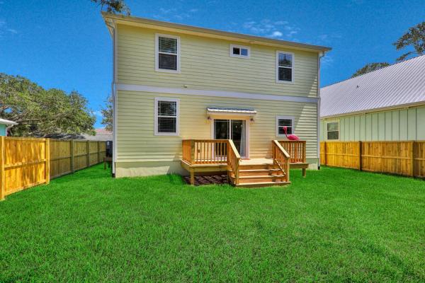 Spacious Beach Home - Just A Block From The Ocean & The River - St. Augustine, FL