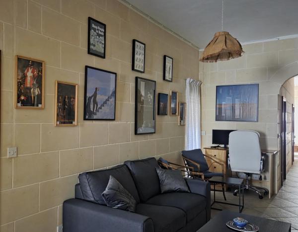Spacious Quiet 3 Bedroom 3 Bathroom Apartment - 몰타