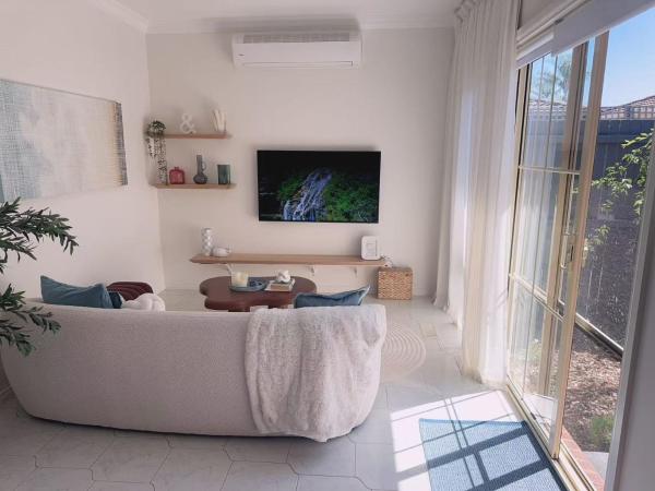 Entire Modern Cozy Pet Friendly 1br In Prime Bentleigh Garage, Bath, Walk To Station & Shops - Melbourne