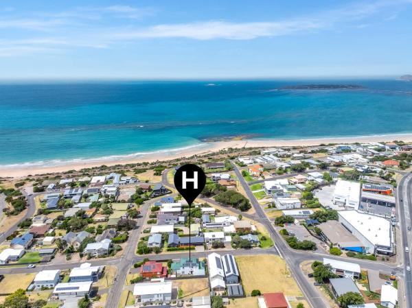 10 Rupara - Linen Included - Port Elliot
