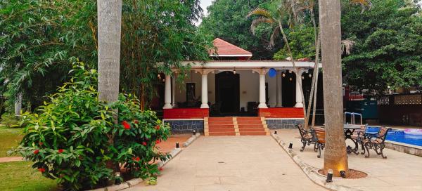 Sun Private Pool Villa - Puducherry