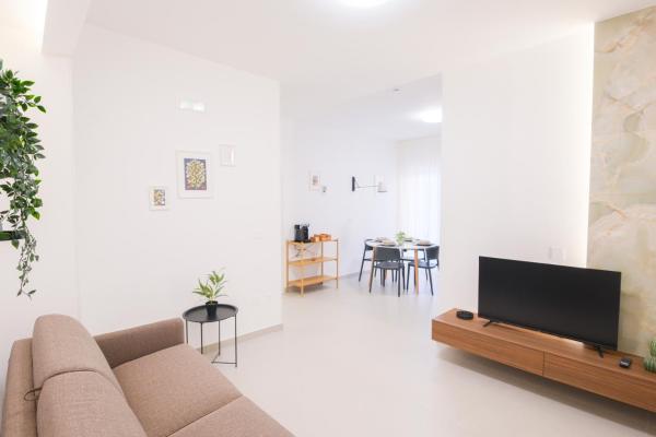 Arqo Apartments - Campania