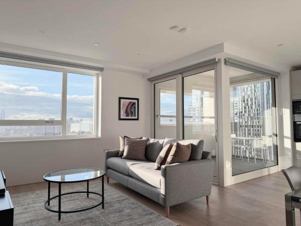 Luxury 2B2B in central London, London