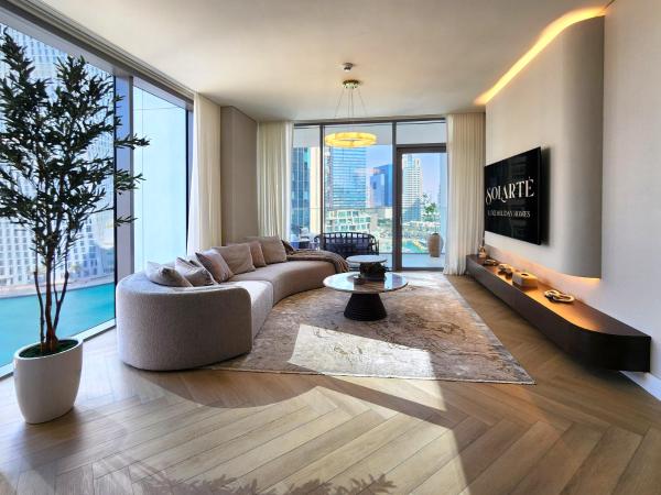 På billedet ses objektet SOLARTE Luxe - LIV Marina - Premium 2BR Residence beliggende i byen Dubai.