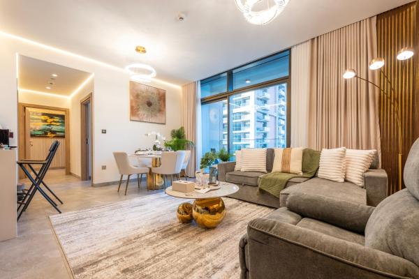 Foto 1: 2 Bedroom in Peninsula with Burj View