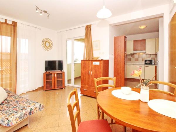 Apartment In Baška Mit Eigenem Balkon By Interhome - Baška